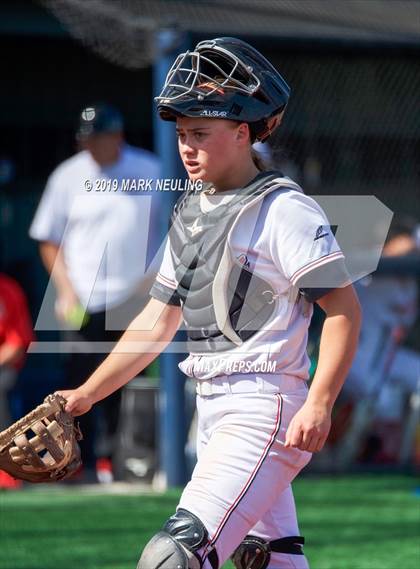 Thumbnail 3 in Everett Alvarez vs. Aragon (CIF CCS D1 Round 1) photogallery.