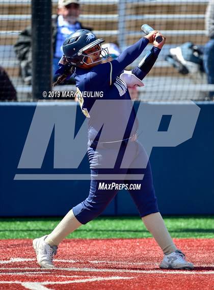 Thumbnail 1 in Everett Alvarez vs. Aragon (CIF CCS D1 Round 1) photogallery.
