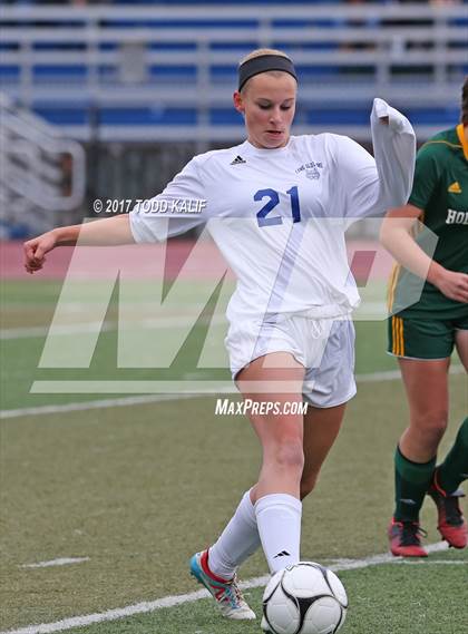Thumbnail 1 in Old Lyme vs. Holy Cross (CIAC Class S Final) photogallery.