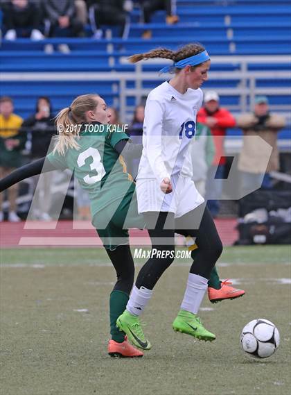 Thumbnail 1 in Old Lyme vs. Holy Cross (CIAC Class S Final) photogallery.