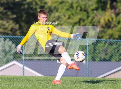 Thumbnail 1 in Cascade vs. Danville photogallery.