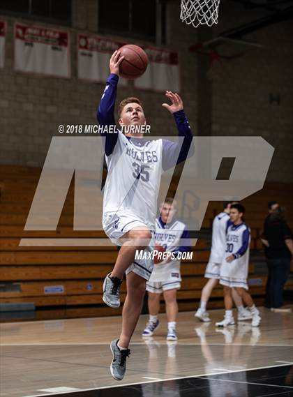 Thumbnail 1 in Shasta vs. Placer photogallery.