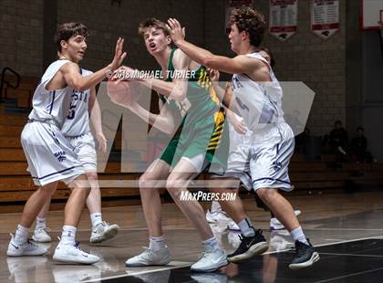 Thumbnail 3 in Shasta vs. Placer photogallery.