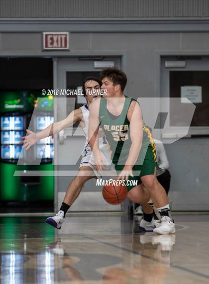Thumbnail 3 in Shasta vs. Placer photogallery.