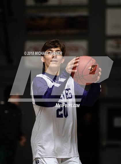 Thumbnail 2 in Shasta vs. Placer photogallery.