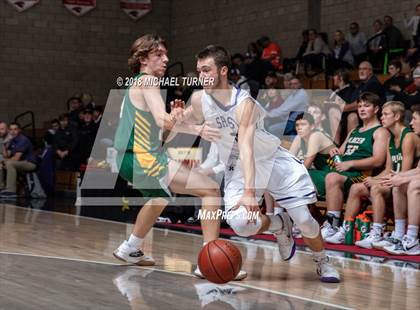 Thumbnail 1 in Shasta vs. Placer photogallery.