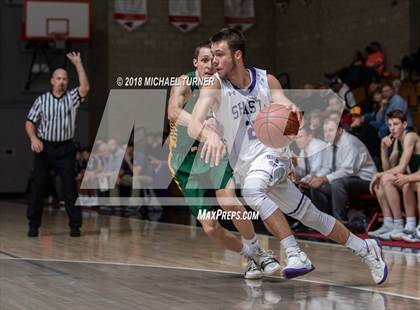 Thumbnail 1 in Shasta vs. Placer photogallery.