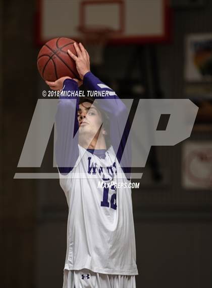 Thumbnail 1 in Shasta vs. Placer photogallery.