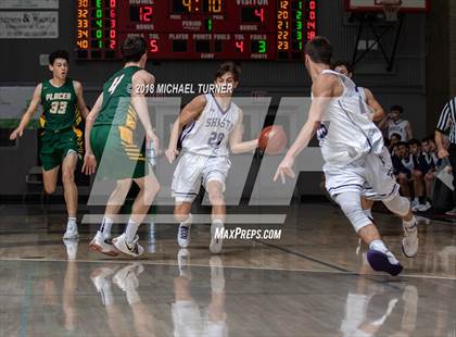 Thumbnail 2 in Shasta vs. Placer photogallery.