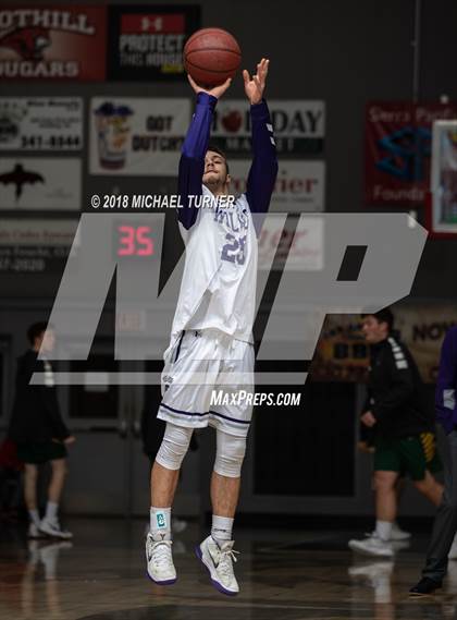 Thumbnail 2 in Shasta vs. Placer photogallery.