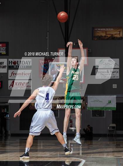 Thumbnail 2 in Shasta vs. Placer photogallery.