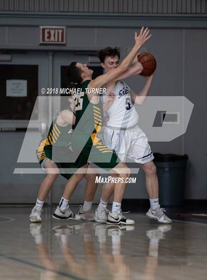 Thumbnail 3 in Shasta vs. Placer photogallery.