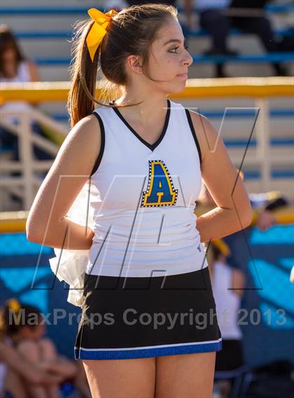 Thumbnail 1 in Royal @ Agoura photogallery.