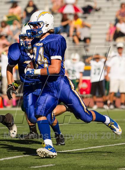 Thumbnail 1 in Royal @ Agoura photogallery.