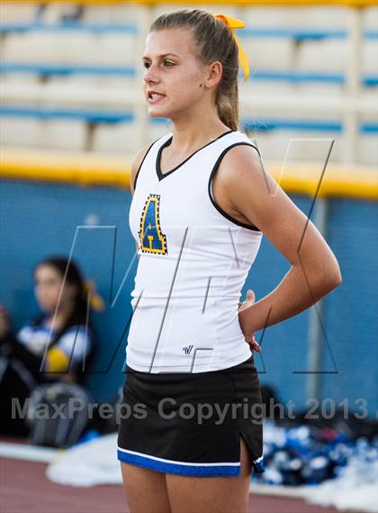 Thumbnail 1 in Royal @ Agoura photogallery.