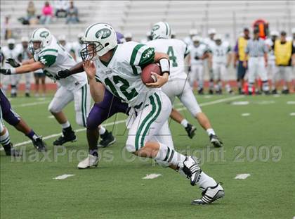Thumbnail 2 in Franklin vs. Sacred Heart Cathedral (Battle at the Capital) photogallery.