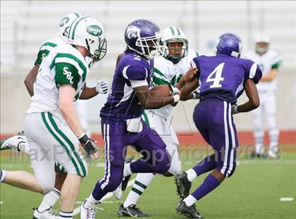 Thumbnail 1 in Franklin vs. Sacred Heart Cathedral (Battle at the Capital) photogallery.
