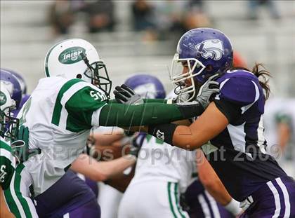 Thumbnail 3 in Franklin vs. Sacred Heart Cathedral (Battle at the Capital) photogallery.