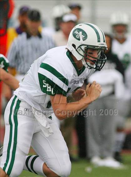 Thumbnail 2 in Franklin vs. Sacred Heart Cathedral (Battle at the Capital) photogallery.