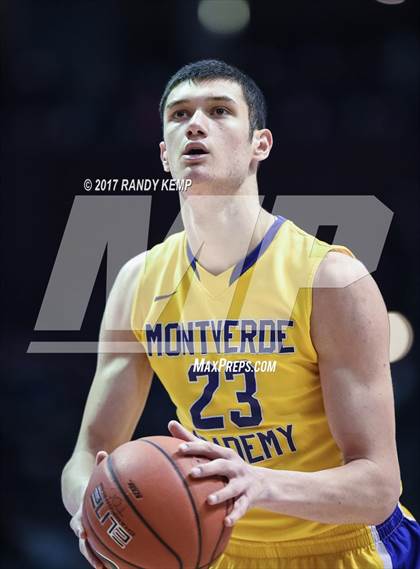 Thumbnail 2 in Montverde Academy vs Memphis East (Bass Pro Tournament Of Champions) photogallery.