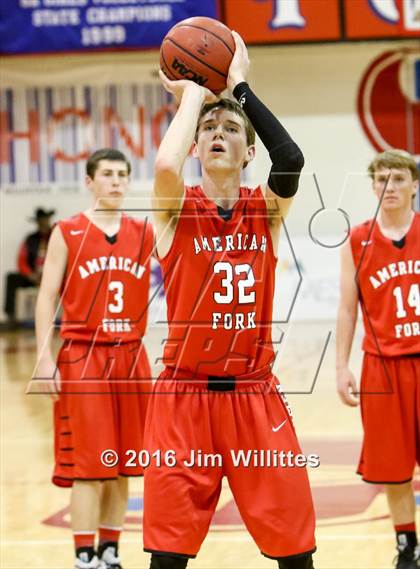 Thumbnail 3 in American Fork vs. Gilbert photogallery.