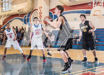 Thumbnail 2 in San Leandro vs. Bishop O'Dowd photogallery.