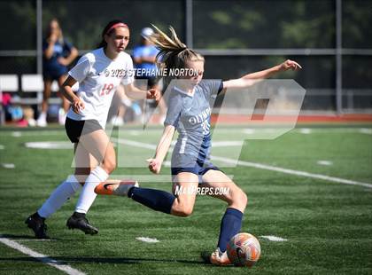 Thumbnail 2 in Camas @ Olympia photogallery.