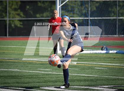 Thumbnail 2 in Camas @ Olympia photogallery.