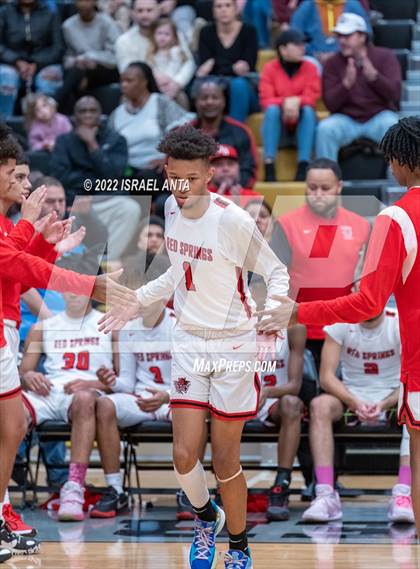 Thumbnail 2 in Red Springs vs Lumberton (Robeson County Shootoff) photogallery.