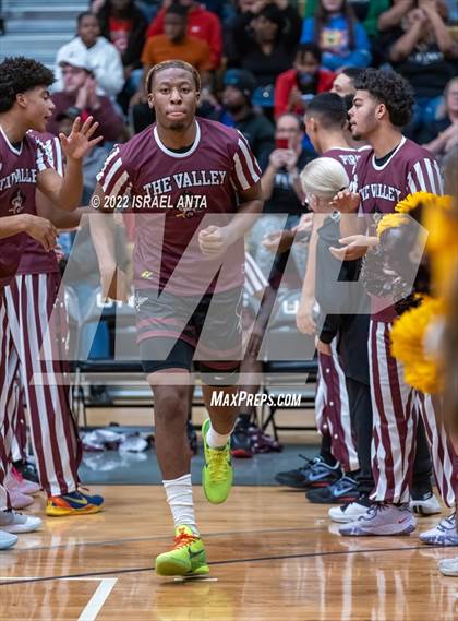 Thumbnail 2 in Red Springs vs Lumberton (Robeson County Shootoff) photogallery.