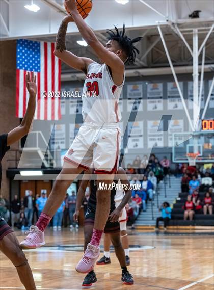 Thumbnail 2 in Red Springs vs Lumberton (Robeson County Shootoff) photogallery.