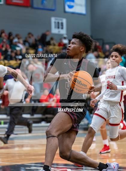 Thumbnail 3 in Red Springs vs Lumberton (Robeson County Shootoff) photogallery.