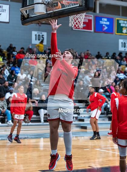 Thumbnail 3 in Red Springs vs Lumberton (Robeson County Shootoff) photogallery.