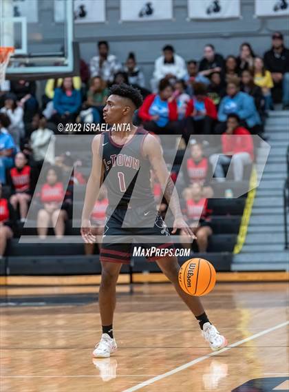Thumbnail 3 in Red Springs vs Lumberton (Robeson County Shootoff) photogallery.