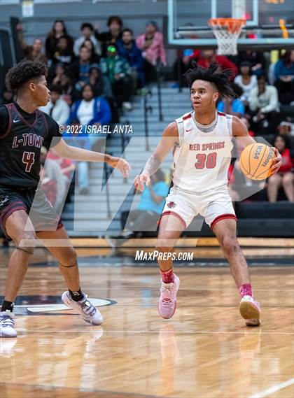 Thumbnail 1 in Red Springs vs Lumberton (Robeson County Shootoff) photogallery.