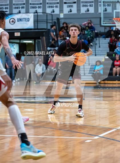 Thumbnail 1 in Red Springs vs Lumberton (Robeson County Shootoff) photogallery.