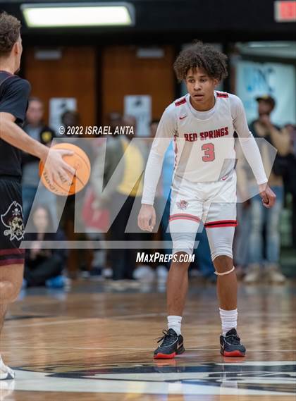 Thumbnail 1 in Red Springs vs Lumberton (Robeson County Shootoff) photogallery.