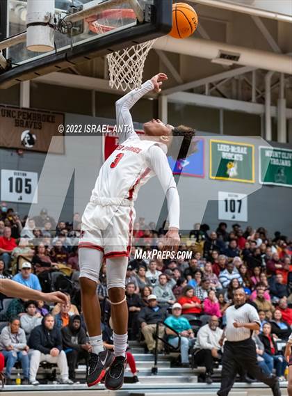 Thumbnail 2 in Red Springs vs Lumberton (Robeson County Shootoff) photogallery.