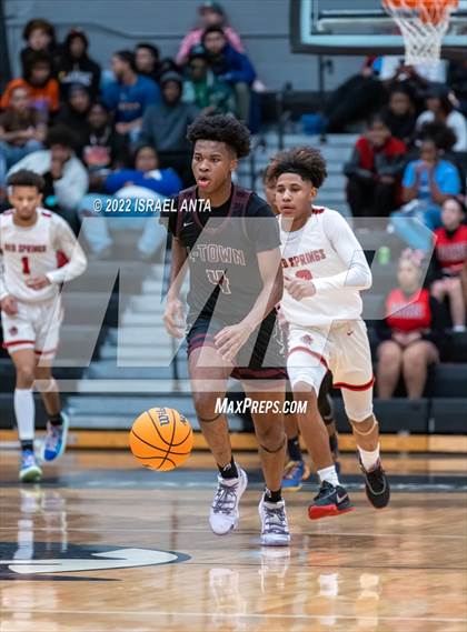 Thumbnail 1 in Red Springs vs Lumberton (Robeson County Shootoff) photogallery.
