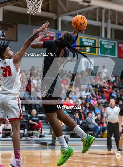 Thumbnail 1 in Red Springs vs Lumberton (Robeson County Shootoff) photogallery.