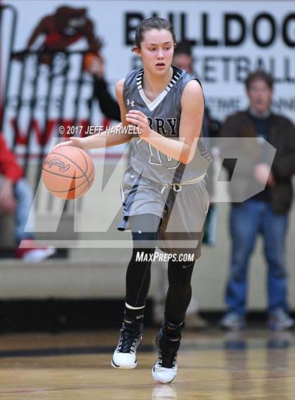 Thumbnail 2 in Perry vs. GlenOak (OHSAA District Playoff) photogallery.
