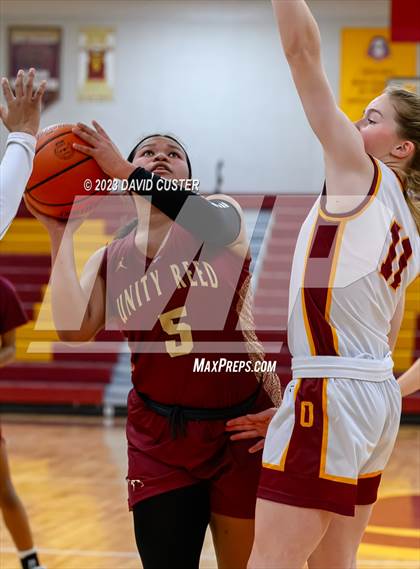 Thumbnail 1 in Unity Reed @ Oakton (Cougar Holiday Classic) photogallery.
