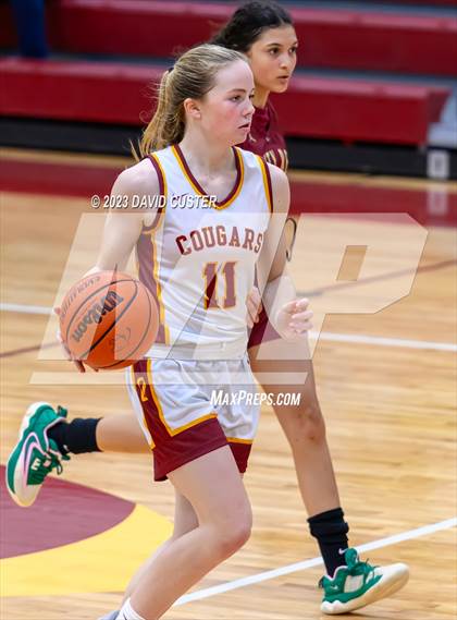 Thumbnail 2 in Unity Reed @ Oakton (Cougar Holiday Classic) photogallery.