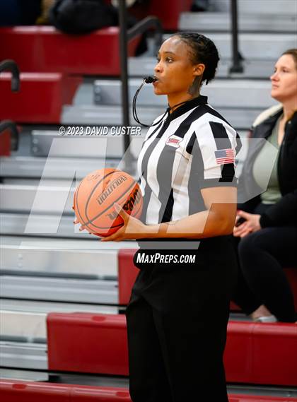 Thumbnail 3 in Unity Reed @ Oakton (Cougar Holiday Classic) photogallery.