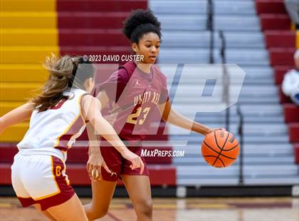 Thumbnail 2 in Unity Reed @ Oakton (Cougar Holiday Classic) photogallery.