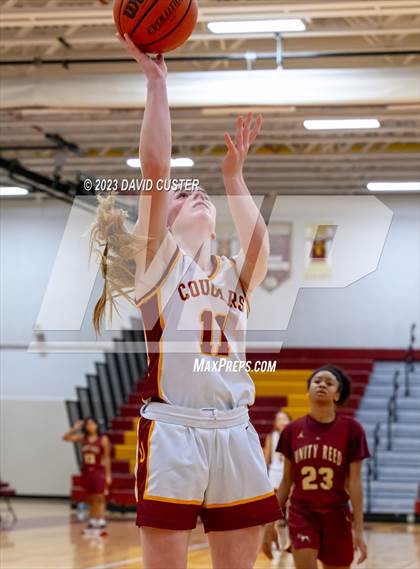 Thumbnail 1 in Unity Reed @ Oakton (Cougar Holiday Classic) photogallery.