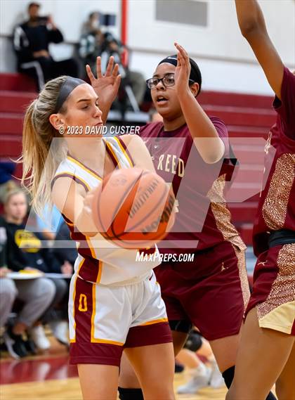Thumbnail 1 in Unity Reed @ Oakton (Cougar Holiday Classic) photogallery.