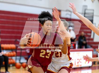 Thumbnail 1 in Unity Reed @ Oakton (Cougar Holiday Classic) photogallery.