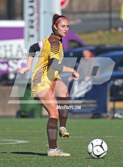 Thumbnail 3 in Cromwell vs Thomaston (CIAC Class S Final) photogallery.