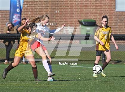 Thumbnail 3 in Cromwell vs Thomaston (CIAC Class S Final) photogallery.